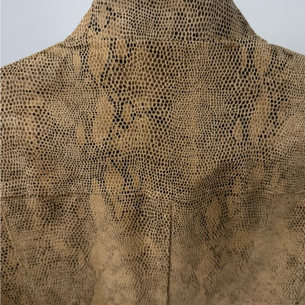 Women VINTAGE Women Alfani Leather Snake Print Jacket Blazer coat Sz Medium - Picture 4 of 7